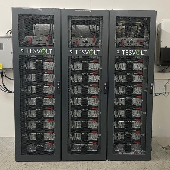 TESVOLT Speicherkasten