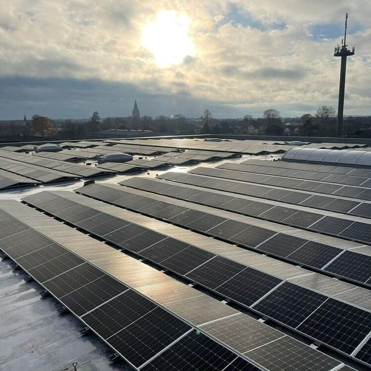 Photovoltaikanlage auf einem Dach