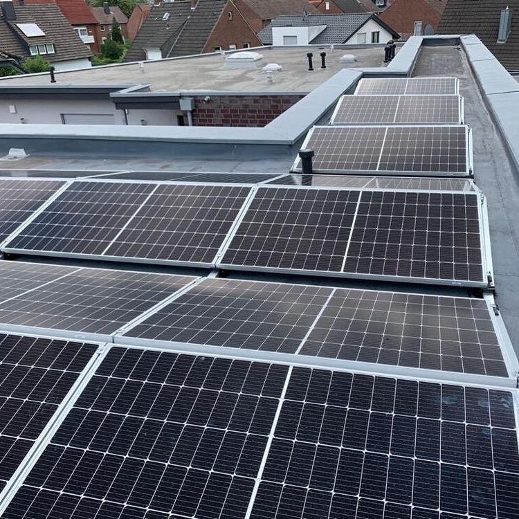 Photovoltaikanlage auf einem Dach