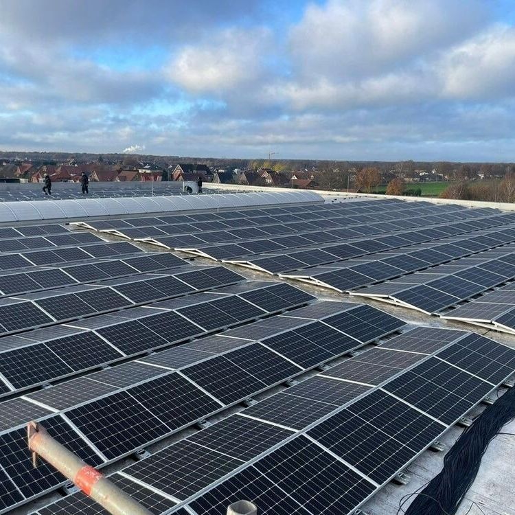 Photovoltaikanlage auf einem Dach