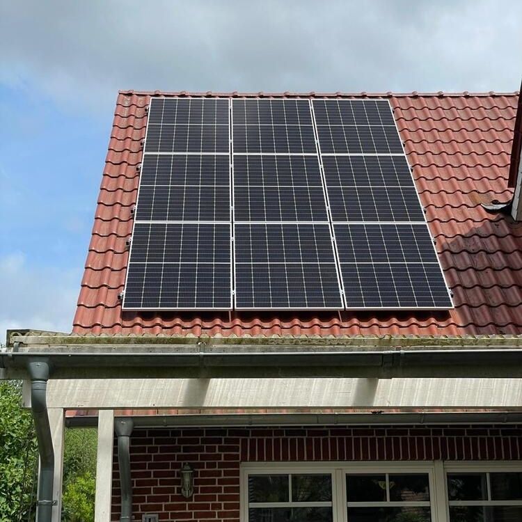 Photovoltaikanlage auf einem Dach