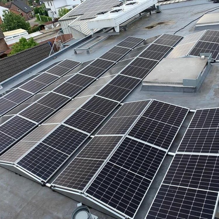 Photovoltaikanlage auf einem Dach